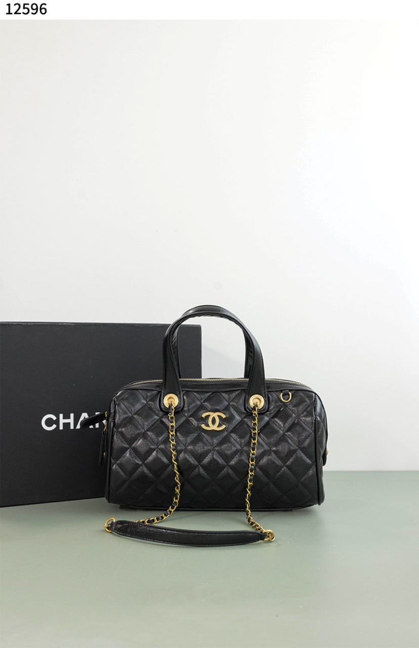 #샤넬 [Chanel] 라지 볼링백 크럼플드 카프스킨 & 골드 메탈 블랙 신상입고💢 #가방 #12596
