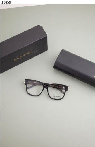 #발렌시아가 [BALENCIAGA] 발렌시아가 로고BB 템플 안경 신상입고💢 #안경 #10859