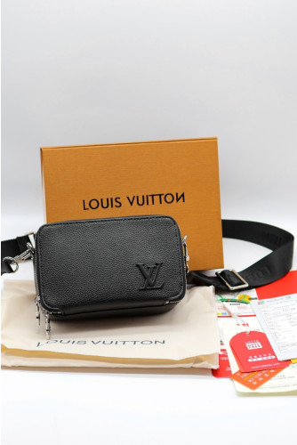 #PA #루이비통  엘가 알파 메신저백