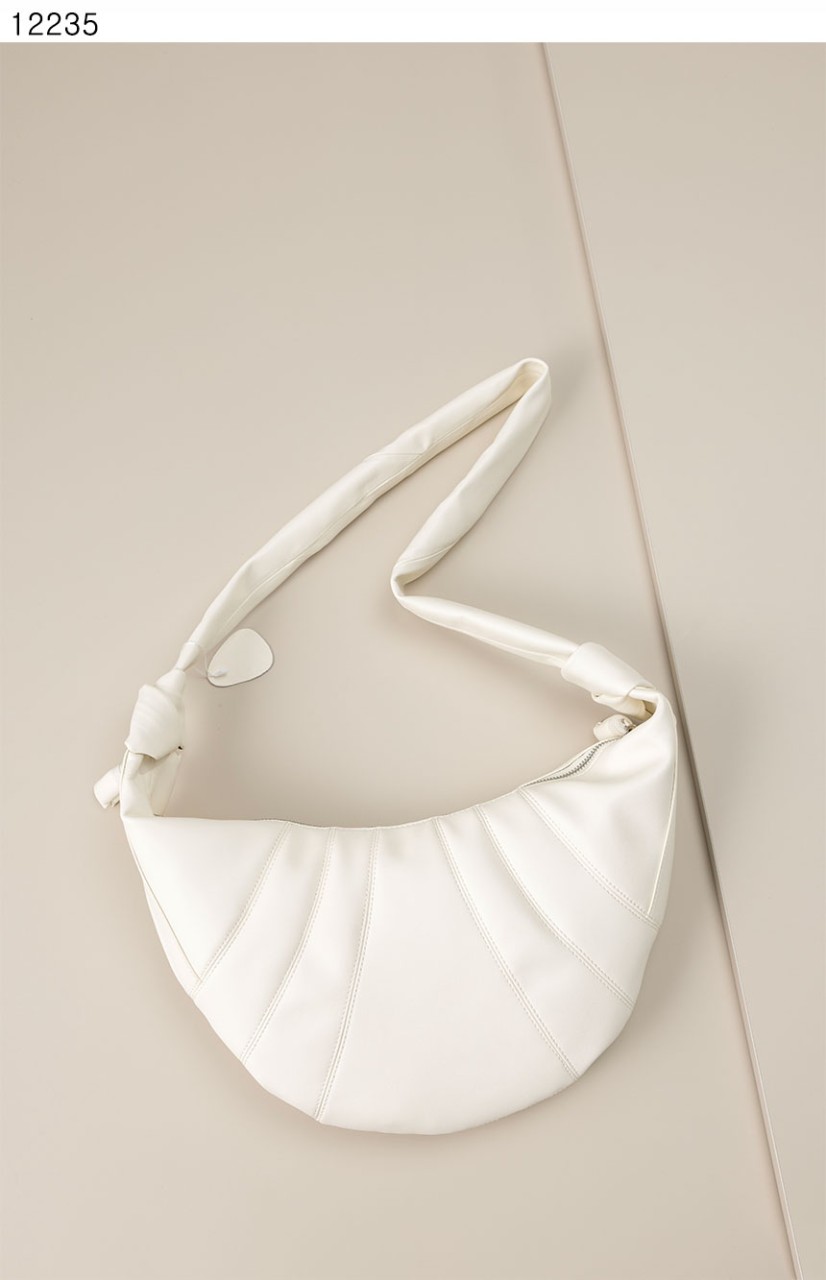 #PY #르메르 크루아상백