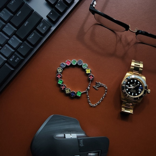 [182번] #루이비통 모노그램 컬러스 팔찌