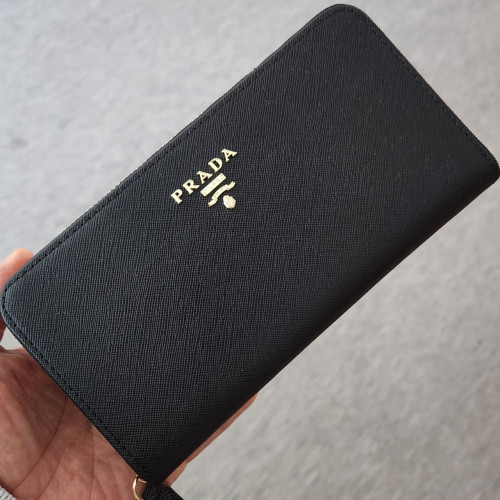 [381번] #프라다  사피아노 지퍼 장지갑 