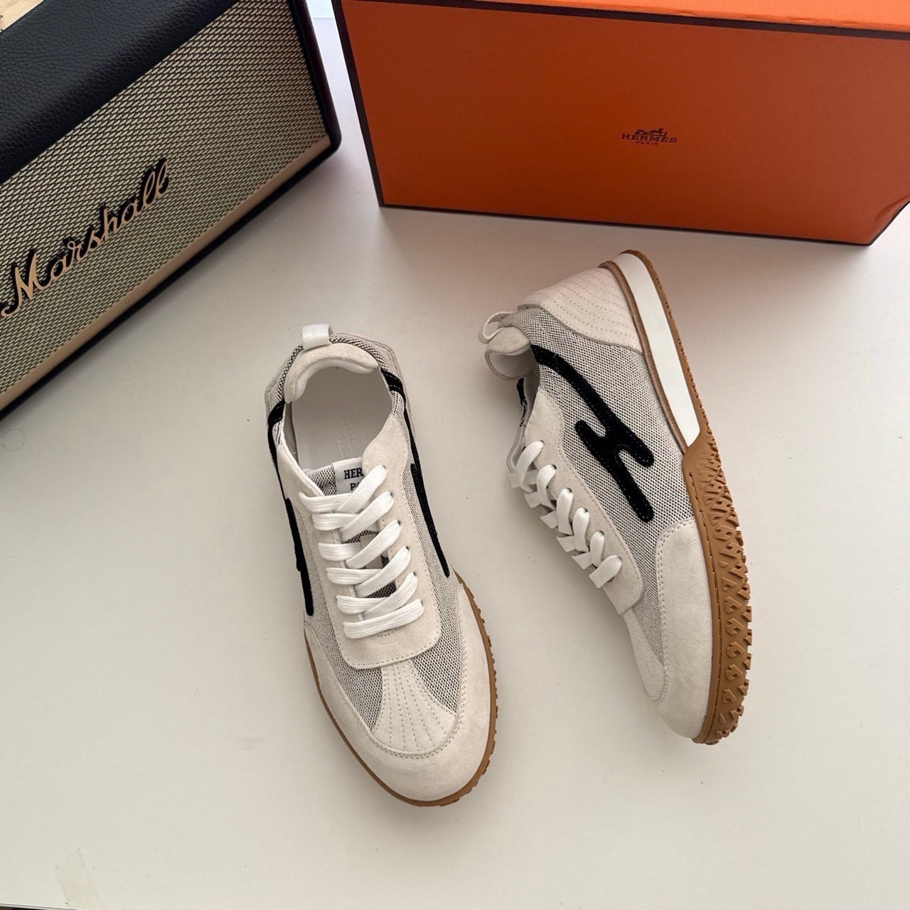 #A #에르메스 제트 스니커즈
