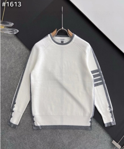 #톰브라운 4bar 라인 배색 라운드 니트