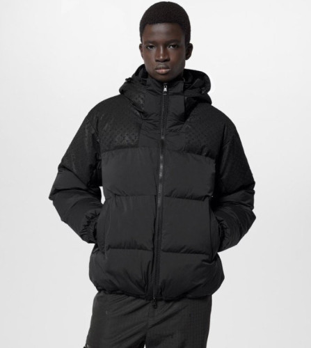 #루이비통 모노그램 에코다운 패딩 자켓