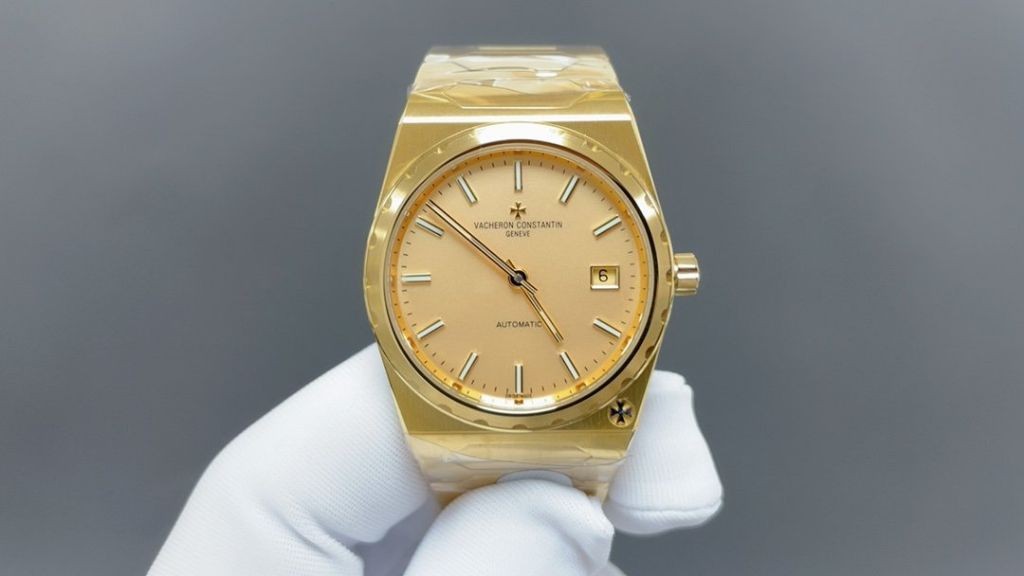 바쉐론콘스** 오버시즈 데이트