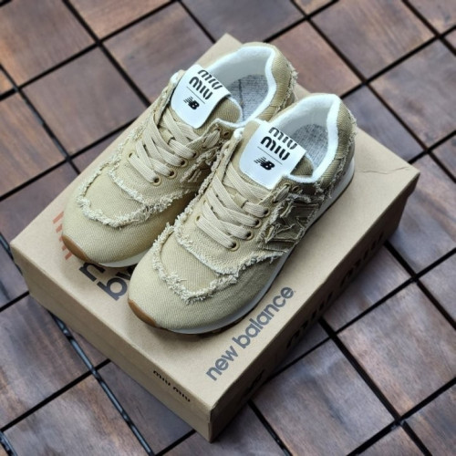 미우미우 X 뉴발란스 콜라보 574 데님 스니커즈