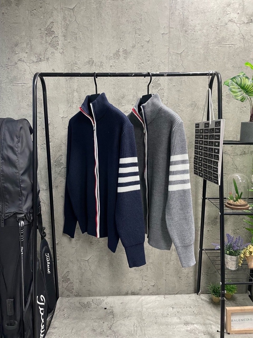 톰브라운 4선 니트 집업