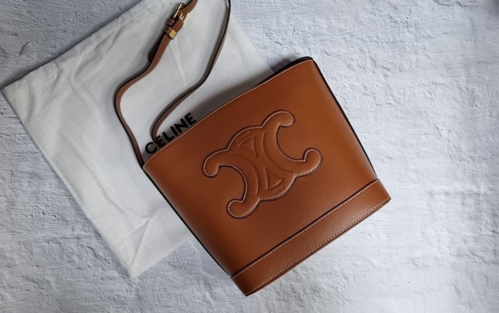 셀린느 7954 버킷백 24