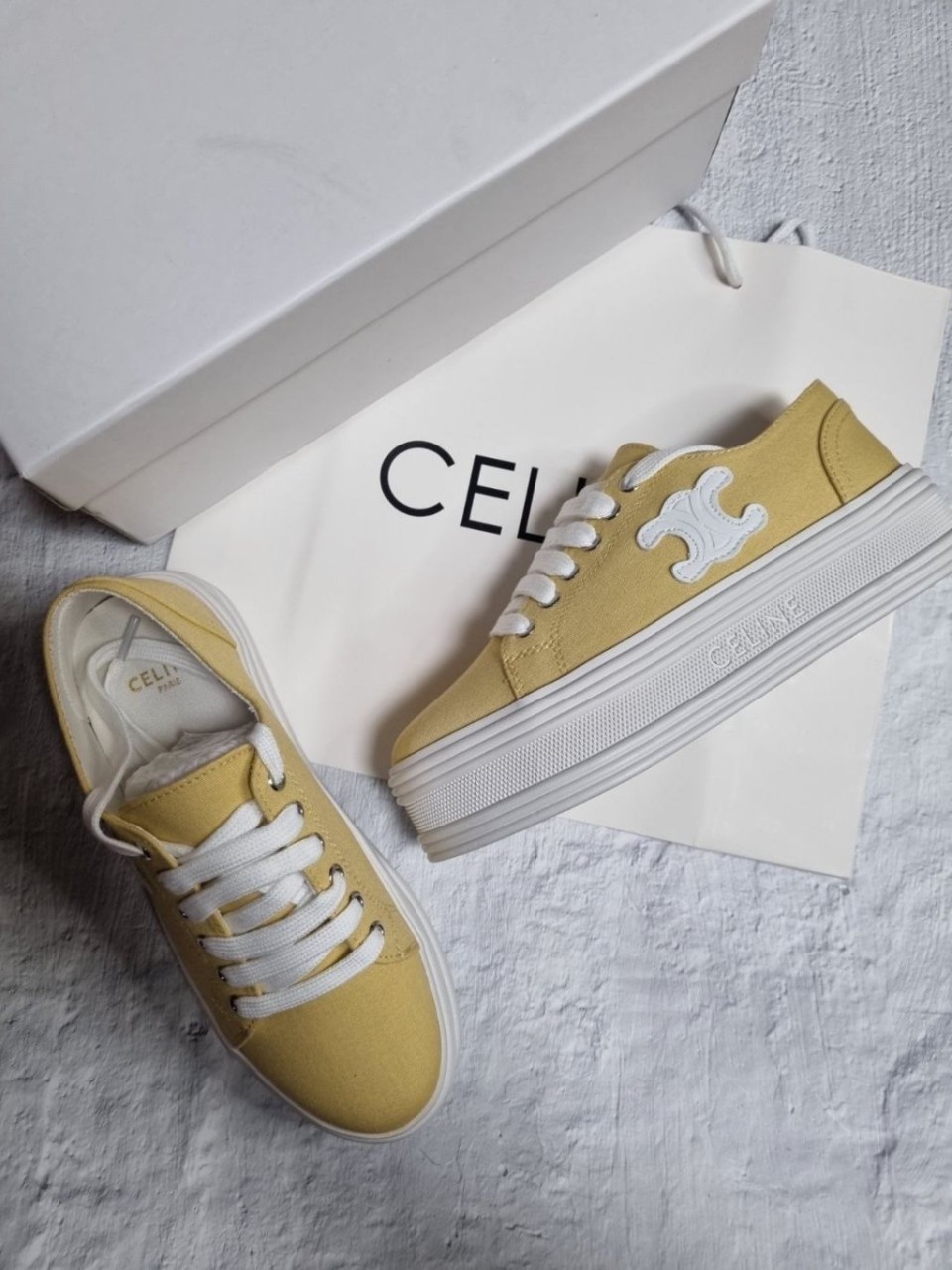 셀린느 제인로우 스니커즈 옐로우