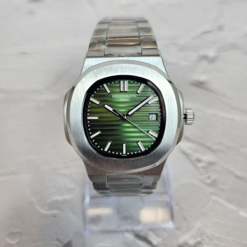 파텍필립 노틸러스 5711 그린 다이얼 시계