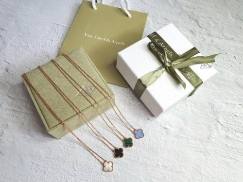 💕 반*** 알함브라 목걸이