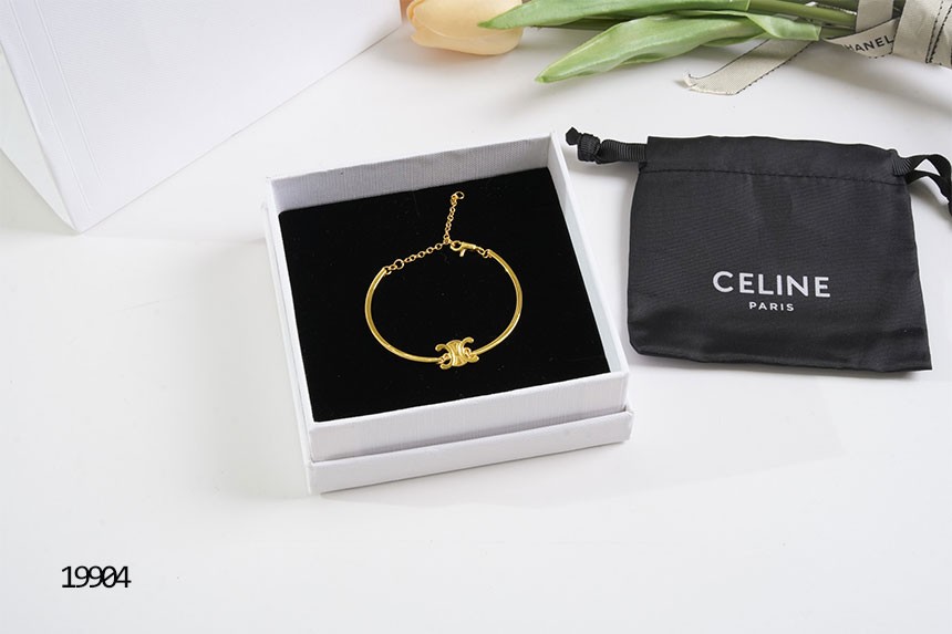 🔆 [CELINE] 셀린느  트리옹프 아티큘레이티드 팔찌 골드🔆