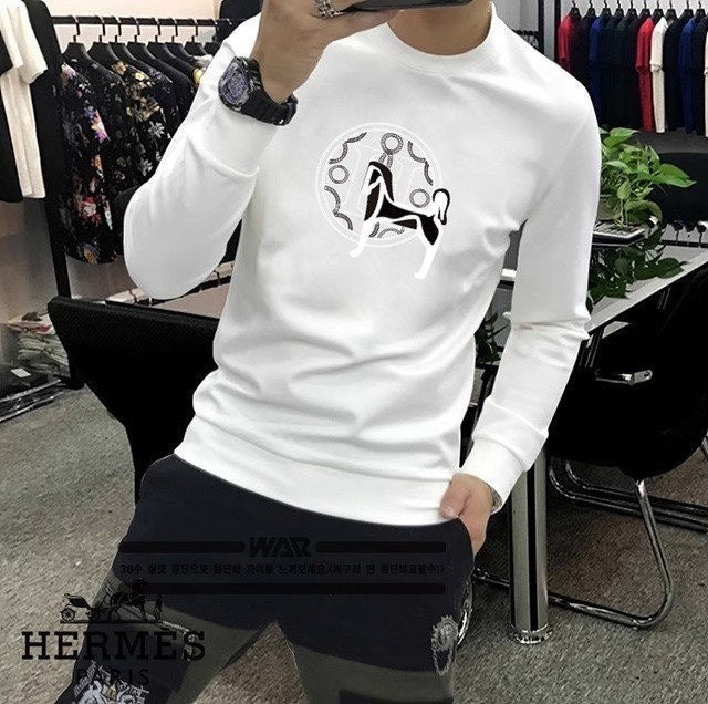 💕 에*** 원형 H 라이팅 문양 밍크양기모 티셔츠