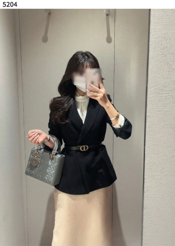 #디올 [DIOR] 수입프리미엄급 30 몽테인 리버서블 양면벨트 신상 입고💢 #태그 #벨트 #5204