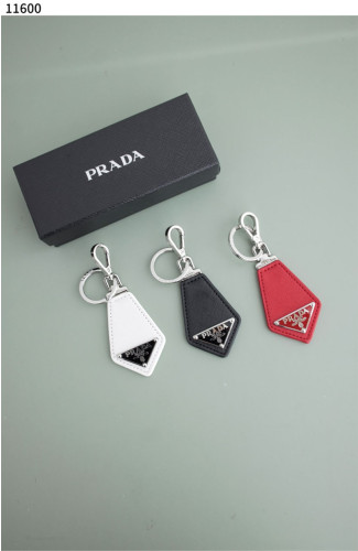 #프라다 [PRADA] 사피아노 삼각로고 키링 신상입고💢 #키홀더 #11600