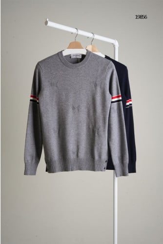 🔆 [THOM BROWNE] 톰브라운 도그 패턴 3선 크루넥 니트🔆