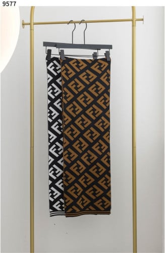 #펜디 [FENDI]  FF cashmere scarf 신상입고💢 #머플러 #9577
