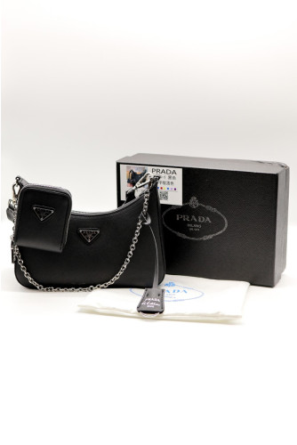 #프라다  가방 크로스백 숄더백 사피아노 블랙