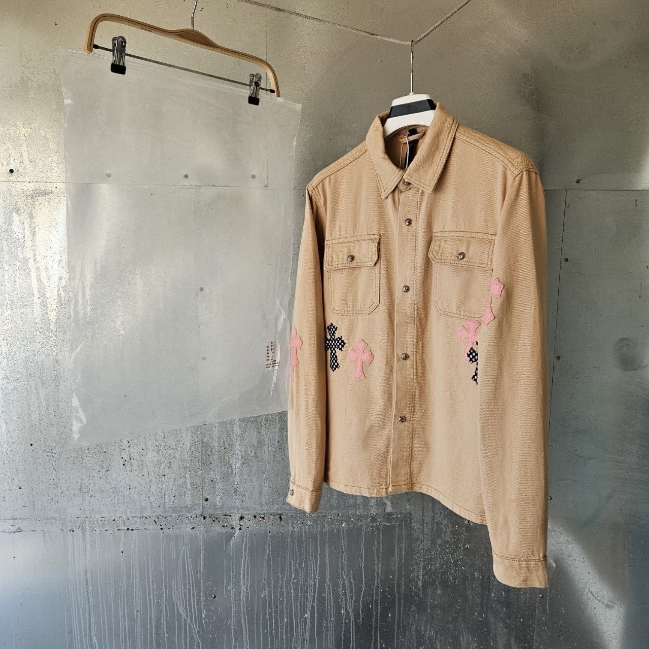 💕 크* 크로스 패치 셔츠자켓
