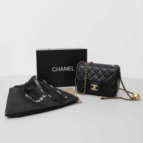 👹샤넬 쁘띠삭 골드볼 크로스백👹