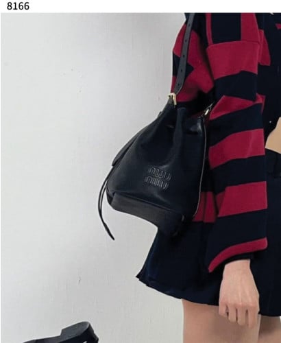 #미우미우 [MIU MIU] 수입프리미엄급 미우미우 가죽 버킷 백 신상 입고💢 #태그 #가방 #8166