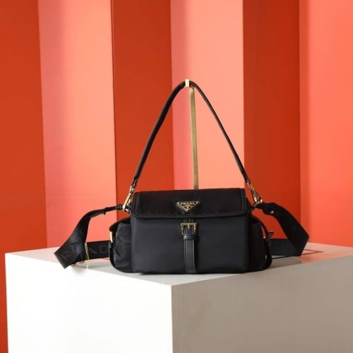 💕 프** 리나일론 숄더크로스