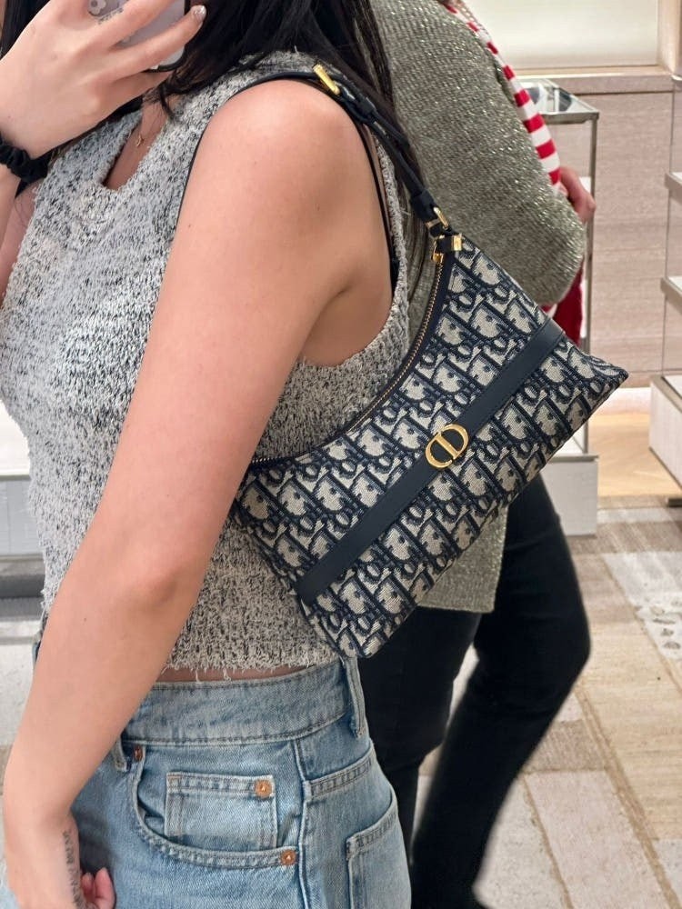 💕 디* 고급 오블리크 30몽테인 미니 호보 숄더백