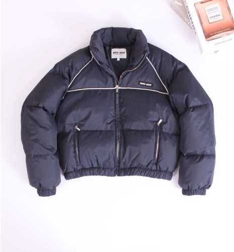 💕 미*** 테크니컬 퐁제 다운 재킷