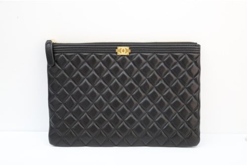 ✨샤넬 보이 램스킨 미디움 클러치✨