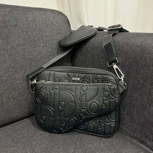 🤴🏻  #디올 (D*or)  트리플 파우치백 🤴🏻