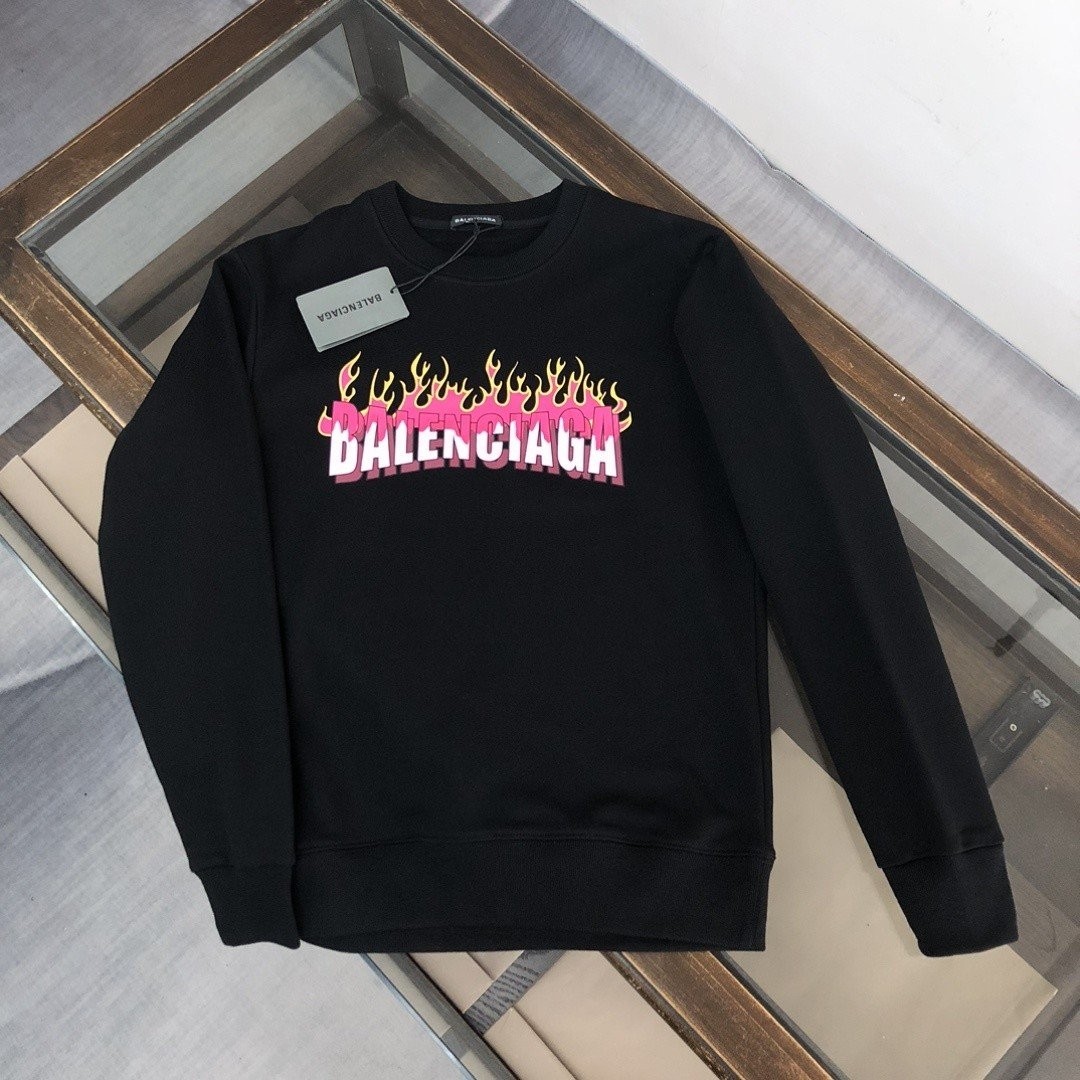 발렌시아가 플레임 맨투맨