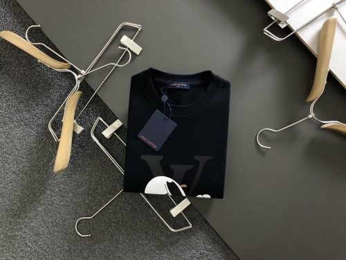 캐릭터 프린팅 맨투맨