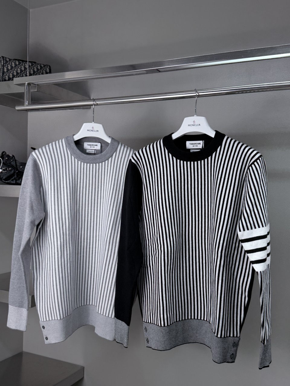 #톰브라운 스트라이프 캐시미어 니트