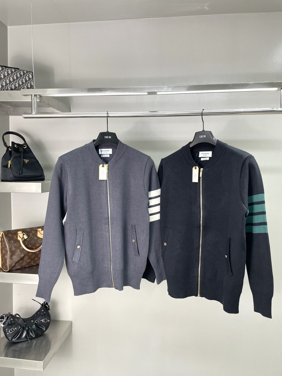 #톰브라운 캐시미어 사선 집업