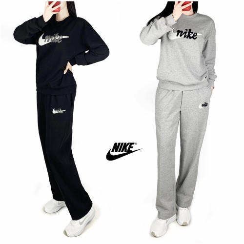 <나이키 부클자수 맨투맨 세트 >