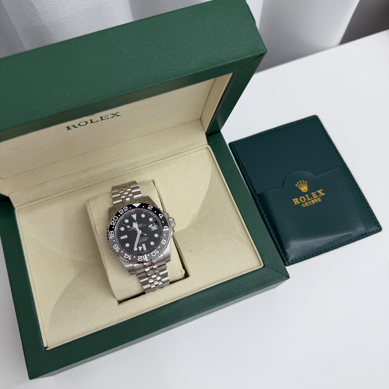 #A #로렉스 GMT 마스터2 브루스웨인걸