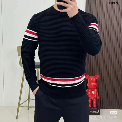 🍀 [THOM BROWNE] 톰브라운 어깨 빅 삼선 니트 🍀