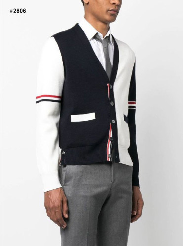 🍀 [THOM BROWNE] 톰브라운 투톤 펀믹스 암밴드 브이넥 가디건 🍀