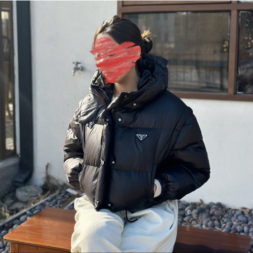 [ PRADA ] 프라* 리나일론 크롭 컨버터블 다운 자켓