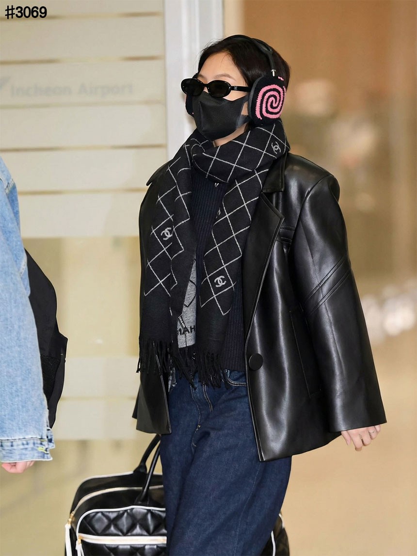 🍀 [CHANEL] 샤넬 CC 다이아몬드 울 자카드 태슬 숄 머플러 🍀