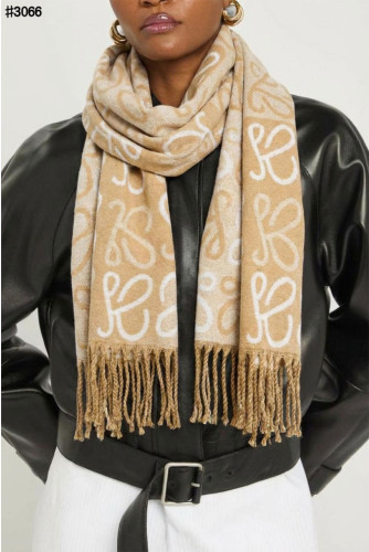 🍀 [LOEWE] 로에베 스퀘어 믹스 아나그램 울 자카드 태슬 숄 머플러 🍀