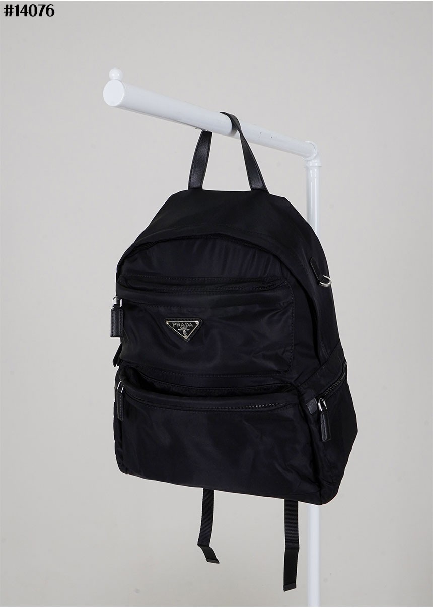 🔆 [PRADA] 프라다 리나일론 삼각 로고 투 포켓 포코노 백팩 🔆