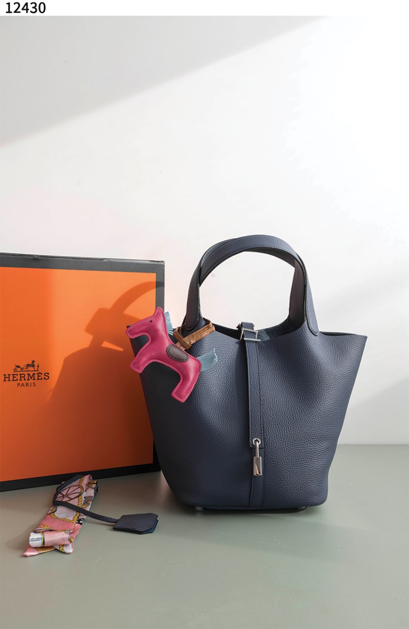 #에르메스 [HERMES] 피코탄 18 은장 신상입고💢 #가방 #12430