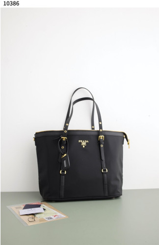 #프라다 [PRADA] 프라다 포코노 블랙 쇼퍼백 신상입고💢 #가방 #10386