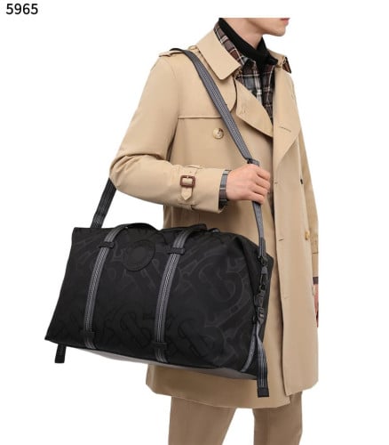 #버버리 [BURBERRY] 수입프리미엄급 남성 숄더 트래블백 신상 입고💢 #태그 #가방 #5965