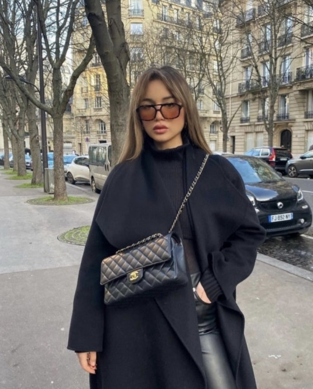 CHANEL 클래식 미디움 /스몰 플랩백