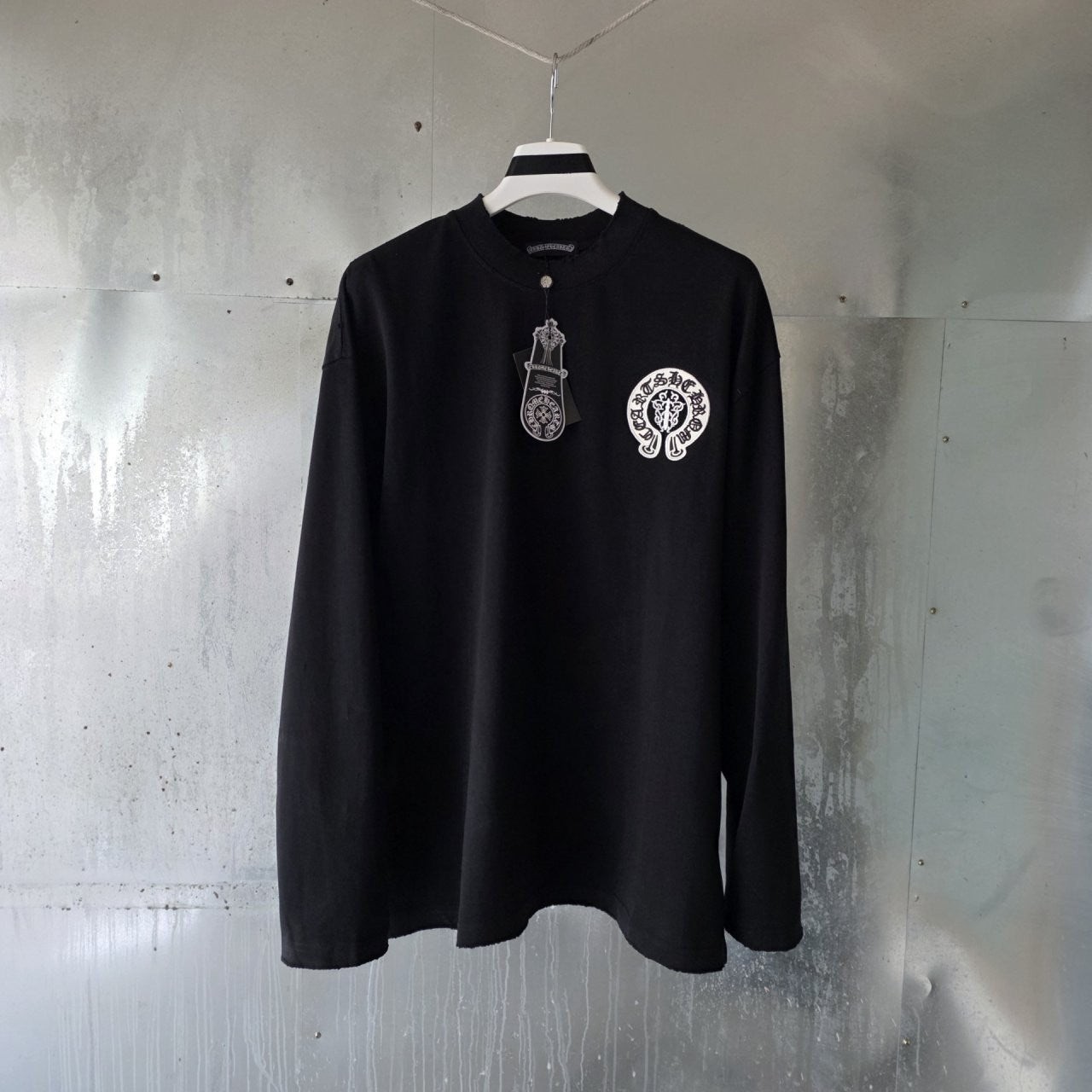 💕 크* 플래그 대거 오버 롱슬리브 티셔츠