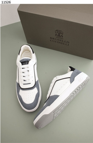 #브루넬로쿠치넬리 [Brunello Cucinelli] 펀칭 패널 그레이니 레더 남성 스니커즈 신상입고💢 #신발 #11526