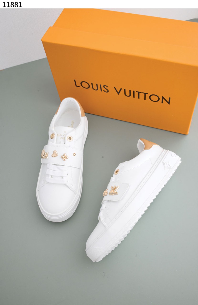 #루이비통 [Louis Vuitton] 타임 아웃 스니커즈 신상입고💢 #신발 #11881